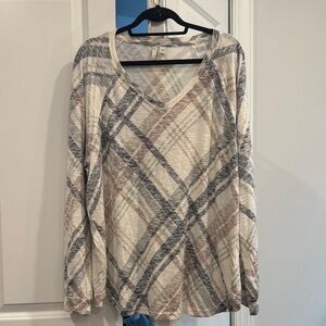Cato Cream and Gray Plaid Long Sleeve Top